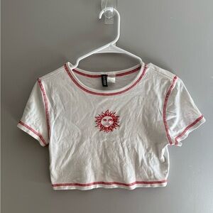 H&M Divided Short Sleeve Crop Top Womens SZ M White Red Sun Cotton Boho Hippie